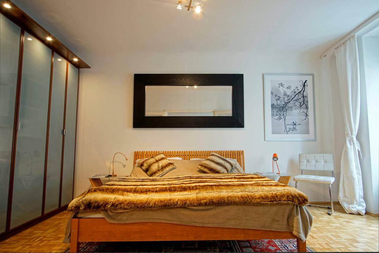 Apartment Close To Stephansdom Wina Bagian luar foto
